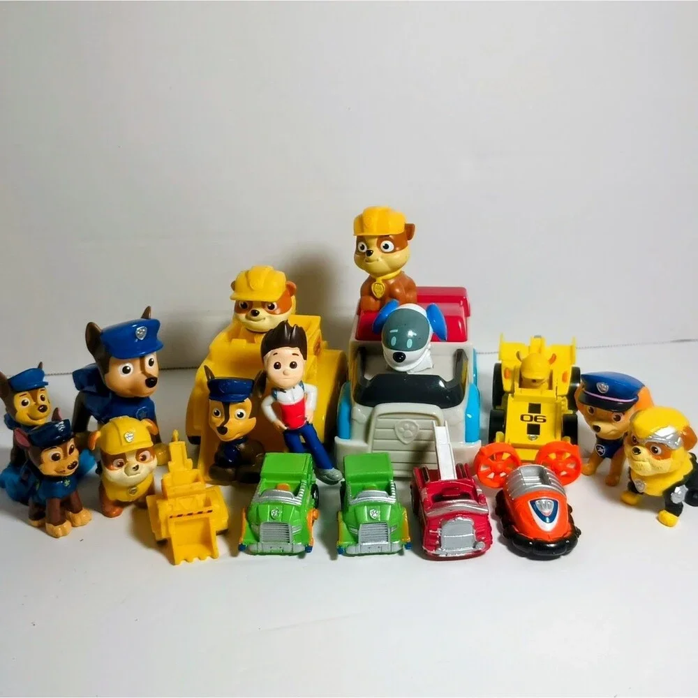 PAW Patrol Mixed Lot 17pc Figures & Vehicles Chase Marshall Rubble Rocky Everest